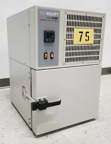 Test Equity 105 Half Cube Temperature Chamber