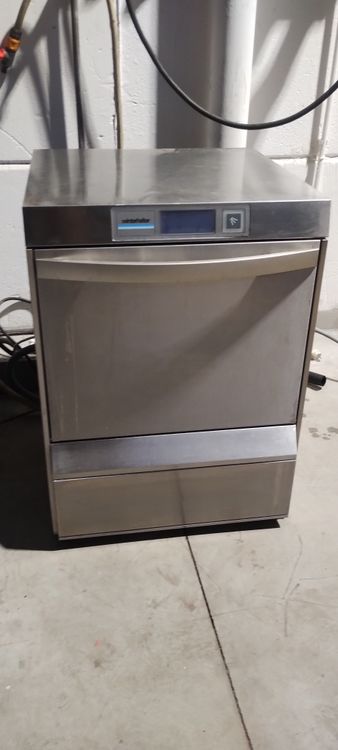 Winterhalter UC-L, Dishwasher