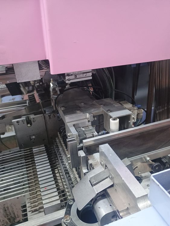 Staubli DELTA 110 Drawing-in machine