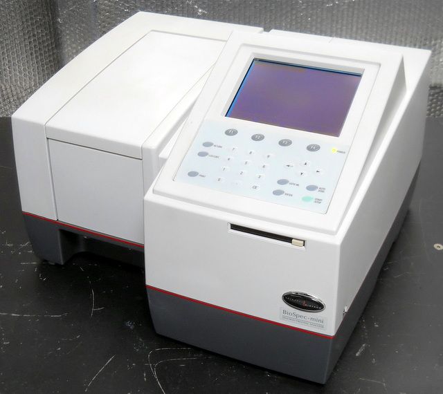 Shimadzu BioSpec Mini UV Vis Cuvette Spectrophotometer