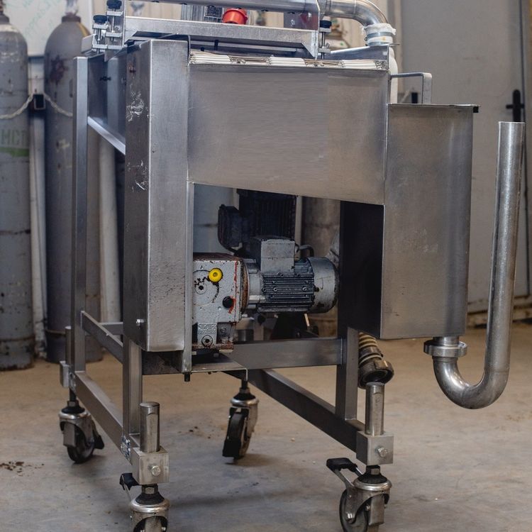 CFS WTC 400 Liquid breading machine