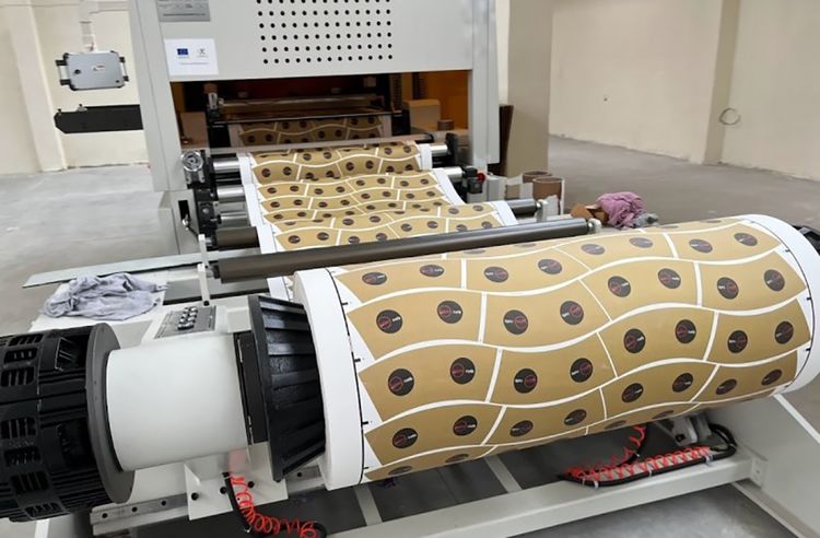 Feida Roll to roll die cutter