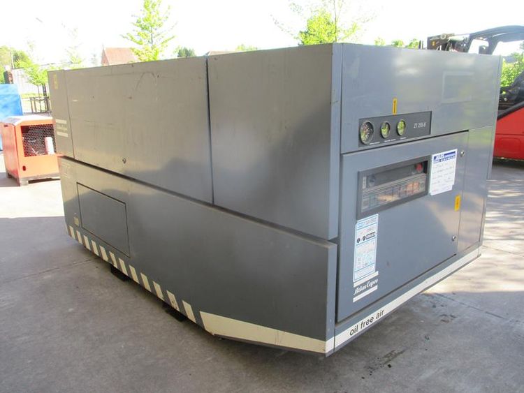 Atlas Copco ZT 255 8 oilfree Pressure 8 Bar