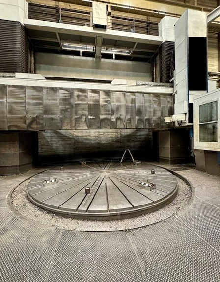Vertical Full-Hydrostatic Heavy Turning and Milling Center Faceplate diameter: 6000 mm