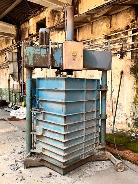 Blue and automatic press