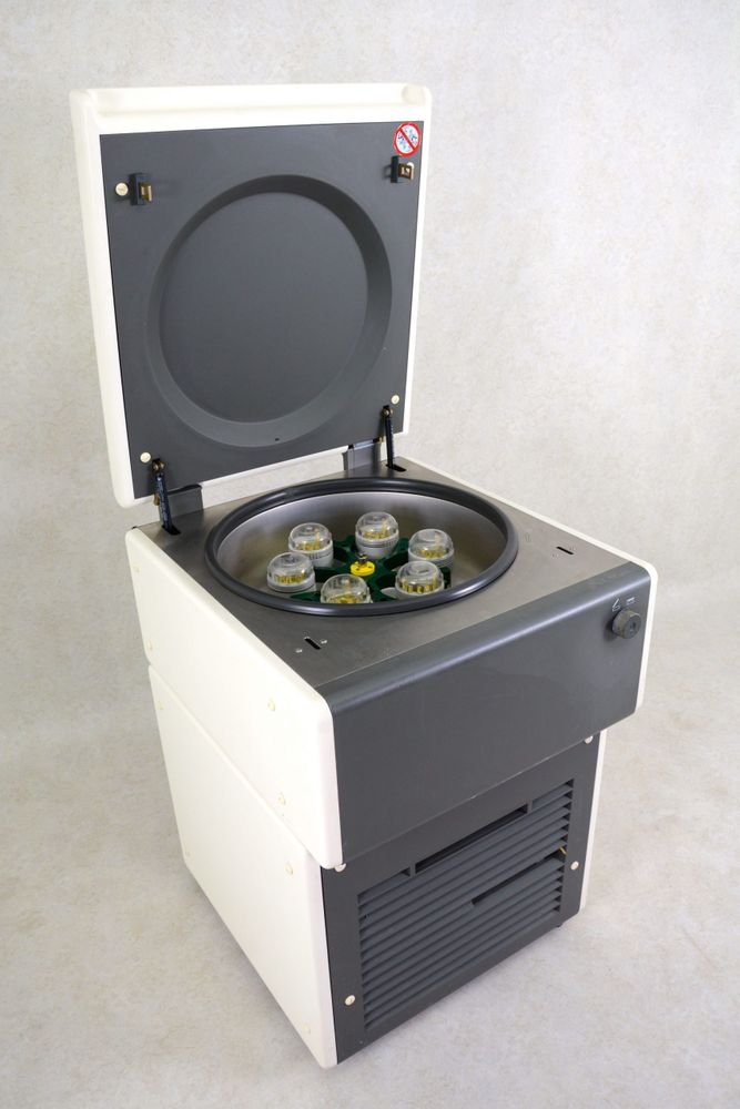 Hettich Rotixa/P Centrifuge