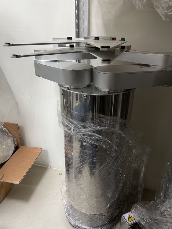 Yaskawa XU RC350D-K01+ERCR-RS09-A003