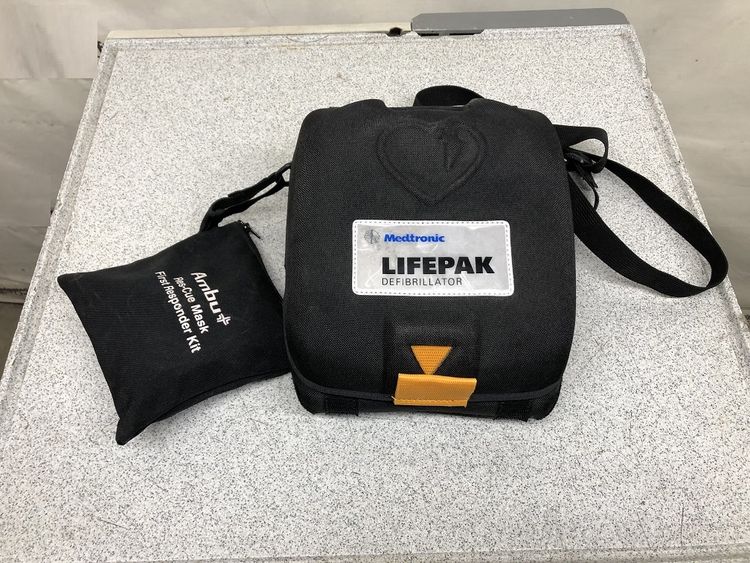 Medtronic Lifepak CR Plus Defibrillator