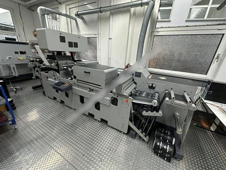 GM DC 350 Screen printing machines