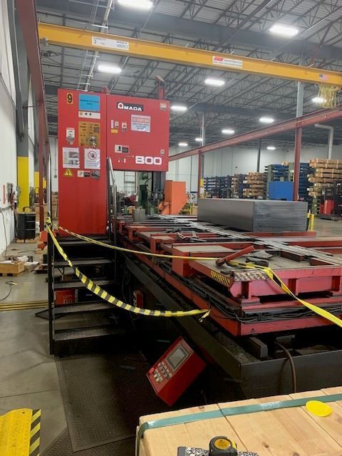 Amada VM-3800 VERTICAL BAND BLOCK/PLATE SAW SEMI AUTOMATIC