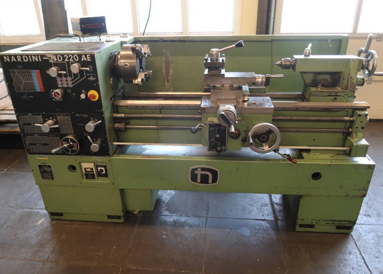 Nardini Engine Lathe 2000 RPM NODUS 220 AE / 1000 Digi