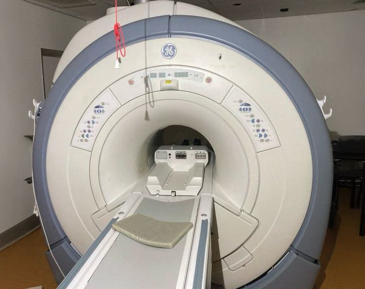 GE Healthcare HDxt 1.5T MRI