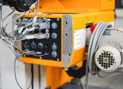 Collin E 30 M Low Boy