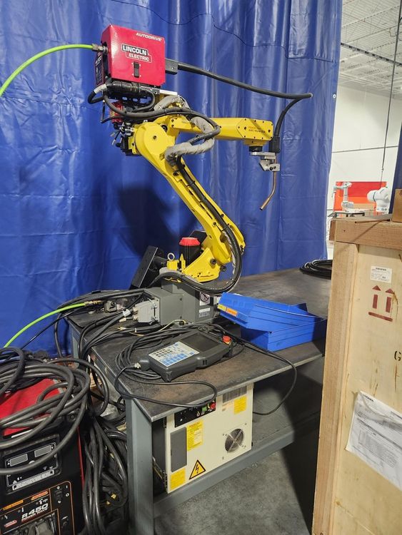 Fanuc ARC Mate 0iA 6 Axis Max Payload 6.61 lbs