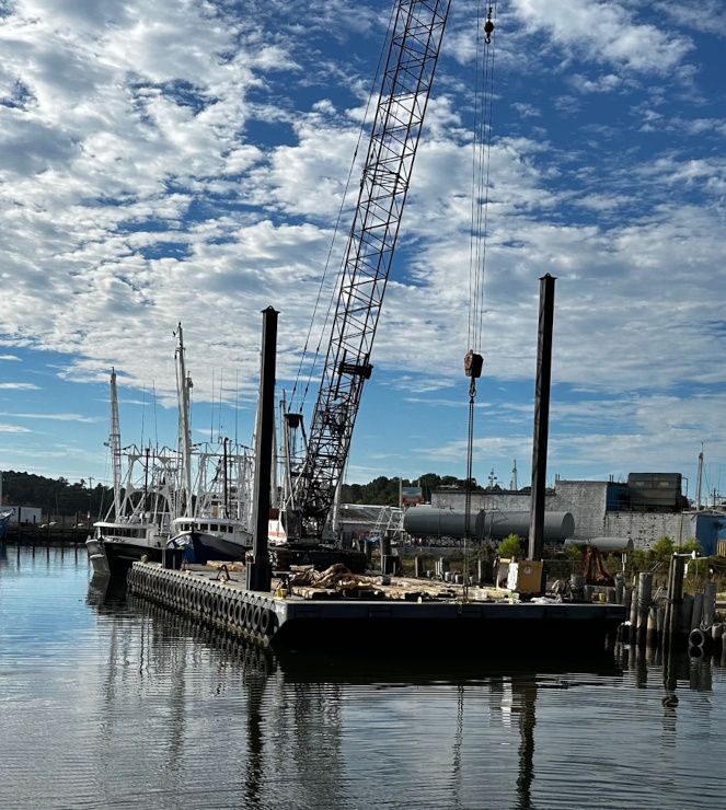 120’ X 52’ X 8’ SPUD BARGE