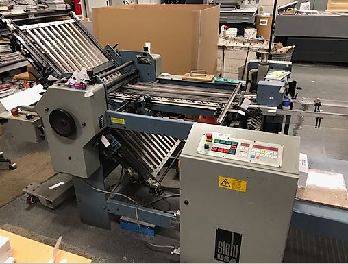 Stahl B-20, Pile Feed Folder