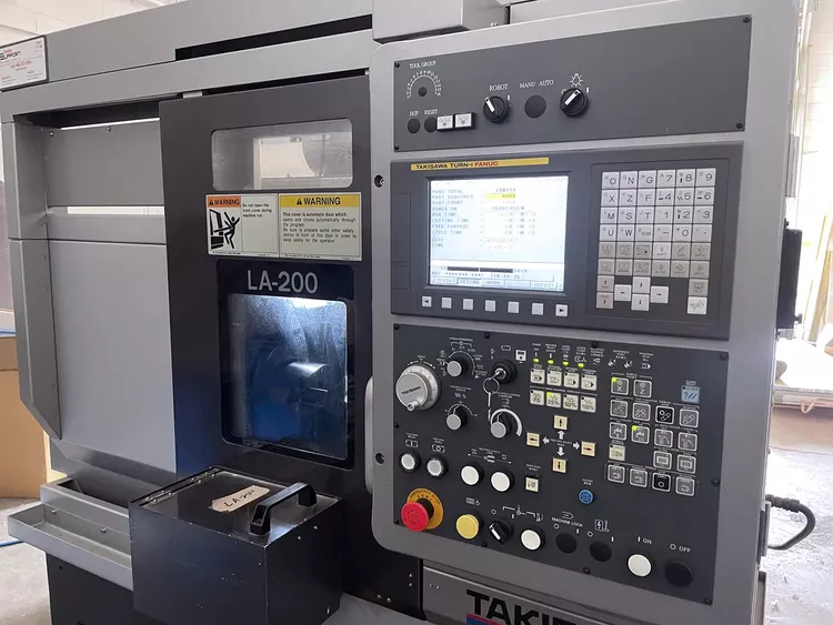 Takisawa CNC CONTROL 3200 RPM LA-200 2 Axis