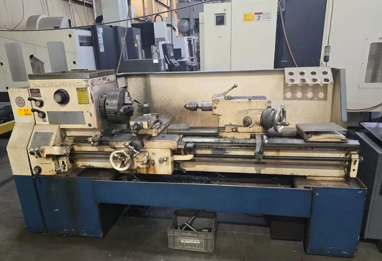 Leblond  Makino Engine Lathe 1600 RPM 19 Regal
