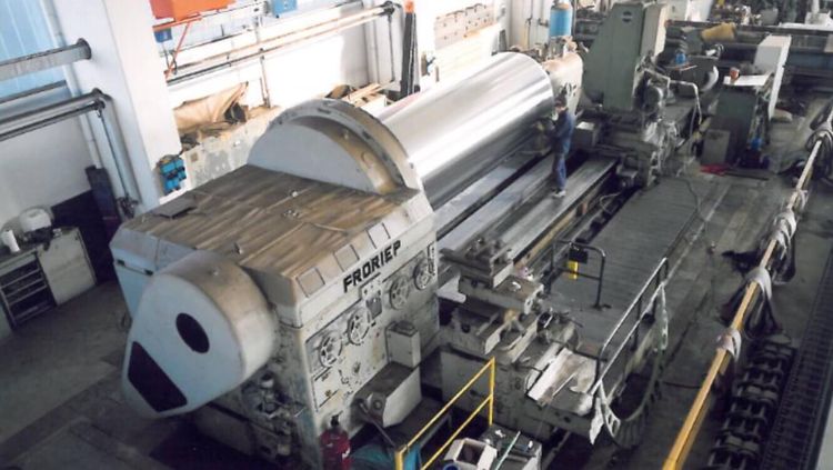 Froriep Engine Lathe Variable Speed 2.220 x 13.000 mm 4.000 x 6.500 mm