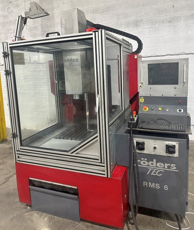 Roeders RFM600 Precision / High Speed Vertical Machining Center 3 Axis