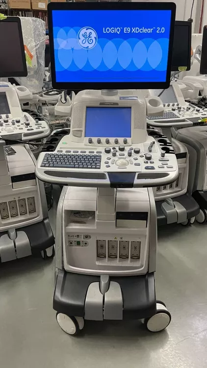 GE Logiq E9 R6 - 2.0 XDclear Ultrasound Machine