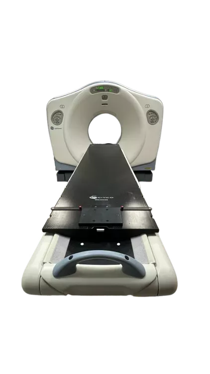 GE LightSpeed 8 Slice CT
