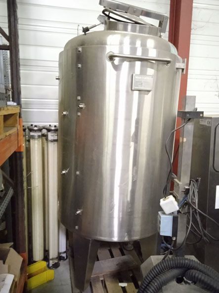 Rossi & Catelli CIP/1000 D701, stainless steel tanks