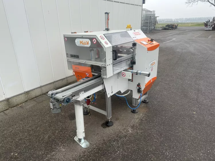 Rev  Packaging Solutions Rooster Case Packer