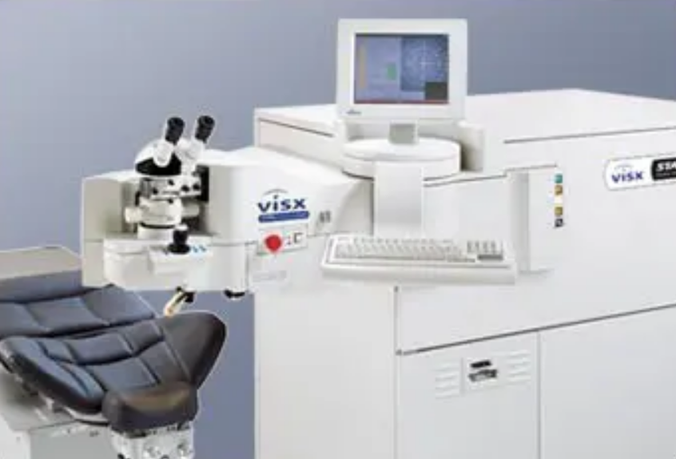 Amo Visx S4 IR with Wavescan