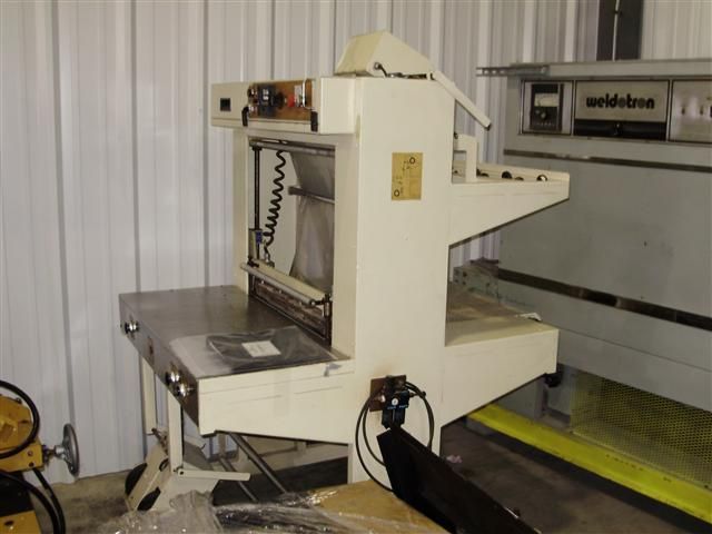 Weldotron 8024   Shrink Wrapper w/Tunnel Wrapper