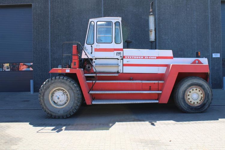 SVETruck 32120-47 32,000 kg