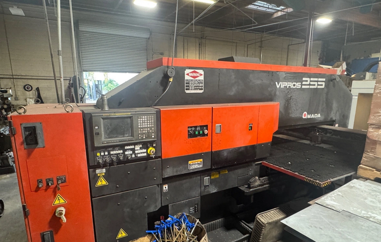 Amada VIPROS 255 22 tons