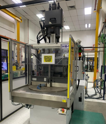 Arburg 375V 500-100 Drehtisch 50 T