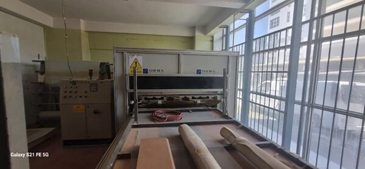 Orma Vacuum Membrane Press Machine