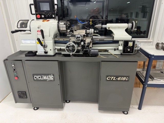 Engine Lathe 4,000 rpm CYCLEMATIC CTL-618e