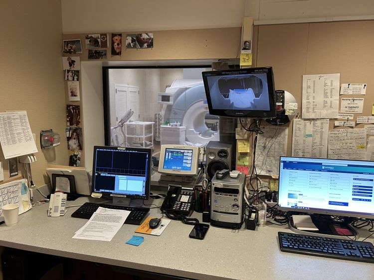 Siemens Verio 18CH 3.0T MRI