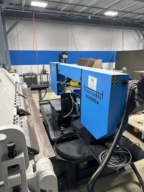 DoAll DS-600SA Band Saw SemiAutomatic