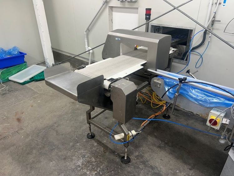 CEIA THS 21E, Metal Detector