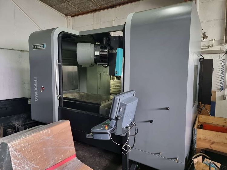 Hurco VMX 64 i 3 Axis