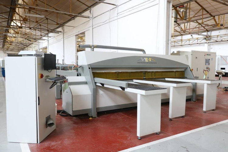 Macmazza TOPSAW REAR AUTOMATIC LOADING SAW