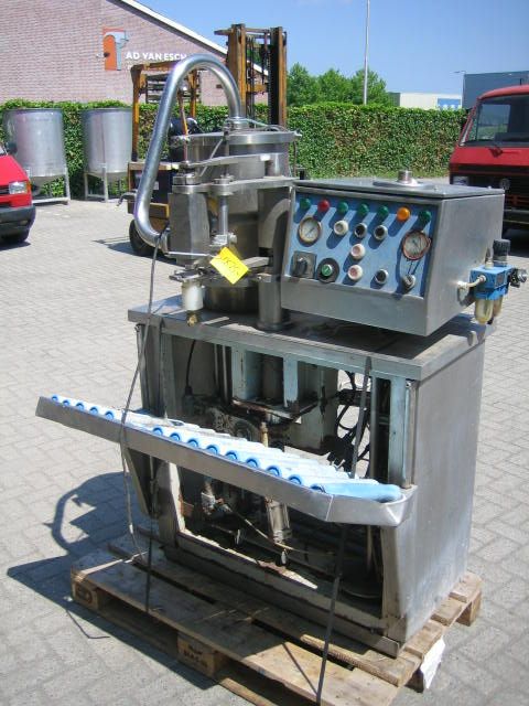 Van Meurs Volumetric filling machine