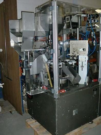 IWKA TFS-10, Automatic PVC Pipe Filler/Closer