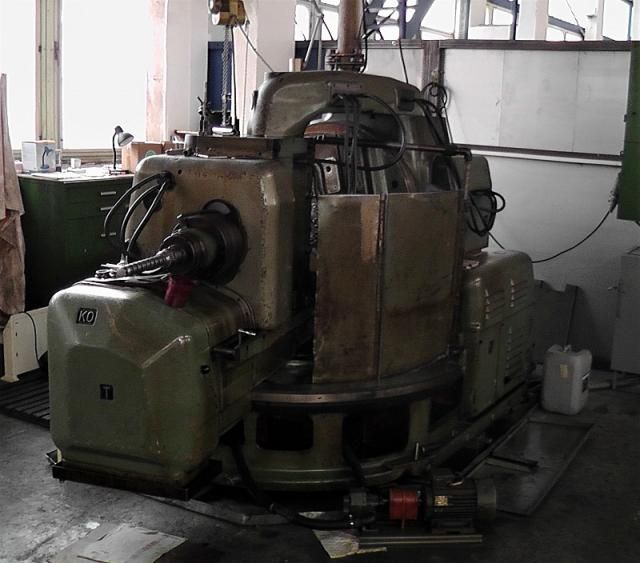 Oerlikon Spiromatic 2 Variable gear milling machines