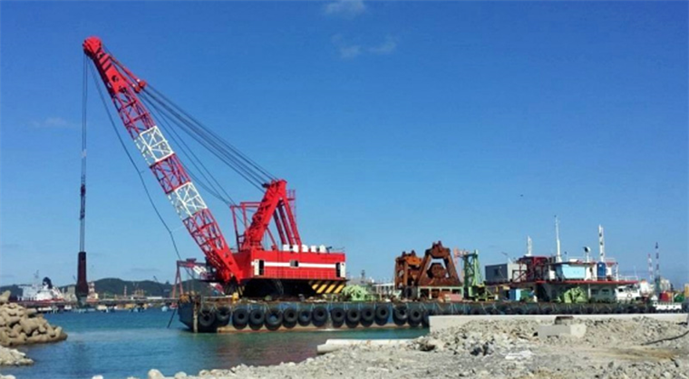 13 m3 Grab Bucket Dredger
