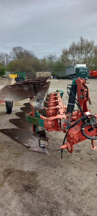 Kverneland ED85/200 5 Furrow Plough