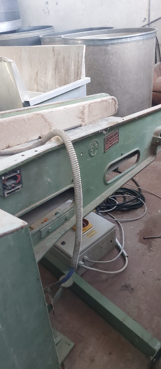 Rolando rotary cutter