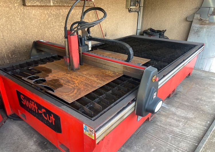 SWIFTCUT 3000WT CNC Control