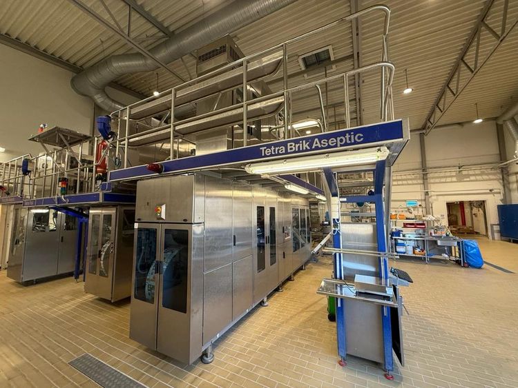 Tetra Pak TBA/21 10s00 S 1997 Tetra Pak TBA/21-1000 S aseptic filling machine