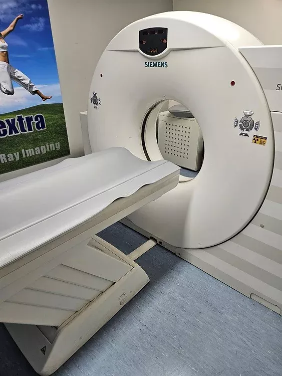 Siemens Emotion 16 Slice CT Scanner