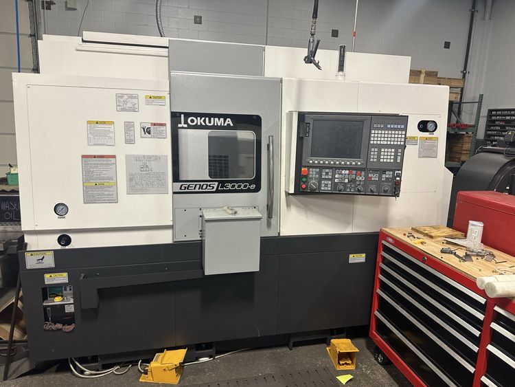 Okuma Okuma OSP P300LA-e control Variable Speed GENOS L3000-E 4 Axis